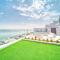 Unbeatable Price, Perfect for Groups with Sea Views by Deluxe Holiday Homes - Fudžajra