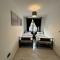 Luxurious & Elegant 6-Bed House