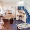 Queensburgh B&B or Self Catering