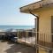Trilocale centro Marcelli fronte mare - M223
