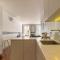 Modern 3BR, terrace, AC/heating & self check-in - Lisbona