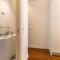 Modern 3BR, terrace, AC/heating & self check-in - Lisbona