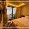 Raj Hotel