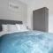 Chic Retreat Coastal Town Sleeps 4