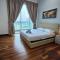 Paragon Suites Studios with Private Jacuzzi near CIQ RTS - 新山