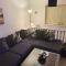 Idyllic 2 Bedroom Self-Contained UpsideDown Annexe