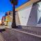 Strandway Suite 3 - San Diego