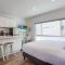 Strandway Suite 6 - San Diego