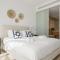 ViVi Homes - Dior Pool, Terrace & Sea View