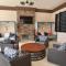 Solterra Resort Pool Home With Spa and Extensive Resort Amenities - Давенпорт