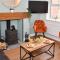 Cosy yet spacious, 3BR, Parking, Village Location