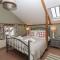 1 The Old Coach House