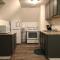 Unwind in a Bright Comfortable Apartment for 3 - Pittsburgh