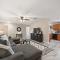 Enjoy Private Beach Near Home High Speed Internet Close to Kemah & NASA 5 STAR SUPER HOST