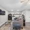 Baytown Private Studio Apartment covered patio Sleeps 4 by the bay skate park main street water park