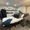 Baytown Private Studio Apartment covered patio Sleeps 4 by the bay skate park main street water park