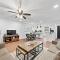 Secluded Home El Jardin Beach high speed internet Arcade Close to Kemah & NASA 5 STAR SUPER HOST