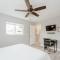 Home with a pool close to beach and FLL airport pool heated October- March - فورت لاودردال