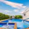 Home with a pool close to beach and FLL airport pool heated October- March - فورت لاودردال