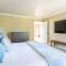 BREATHTAKING VIEWS Executive Lafayette Family Home - لافاييت BREATHTAKING VIEWS Executive Lafayette Family Home - لافاييت