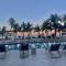 Apartment Gold In Camino Al Mar with Amazing View of the Ocean, Beach and Swimming Pool, 3 Rooms