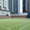 Melbourne CBD Apt With A C Balcony & Pool