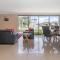 Ocean View Executive Apartment 2