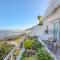 Bella Vista Camps Bay - Apt with Ocean Views - Cape Town