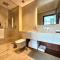 Panoramic 2BR with Marina View in Marina Gate 2 - 19AB01 - Dubái
