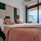 SUNSET WAVES luxury apartment