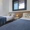 SUNSET WAVES luxury apartment