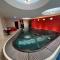 Retro Villa Prague 700sqm Indoor-Pool, Sauna, BBQ, table soccer - Prag