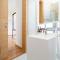 Aesthetic 3 Storey Villa Residence A23, Private Pool, close to Ma Doo Bua Café and Laguna - Ban Pak Lak