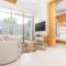 Aesthetic 3 Storey Villa Residence A23, Private Pool, close to Ma Doo Bua Café and Laguna - Ban Pak Lak