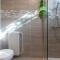 A3 - 2 BDR Sea View 10 min Beach - Parking, Pool & Terrace - 昂蒂布