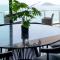 Terraza con Vista al Mar, BBQ y Piscina