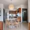 Comfy Apartment with Stylish Furnishings & Private Balcony - Antigua - 马萨特兰