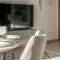 Golf Resort - Apartment - Sleeps4 - Pool - Parking