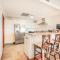 Charming villa with ocean view in Puerto Bahia