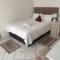 Garden Cluster Home in Edenvale - 伊登维尔