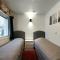 Semi-detached house with sauna - 许温凯