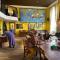 Castle Rock Hostel - Adults Only