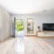 Casa de Eiró by House and People