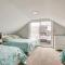 Wildwood Retreat with 2 Balconies 5 Blocks to Beach - 怀尔德伍德