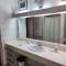 Fabulous condo, 5 mins from Mullins Beach. - سانت بيتير
