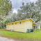 Inglis Studio Home with Covered Patio and Grill! - Yankeetown