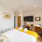 Grange8 Luxury Snug & Courtyard in Blairgowrie