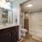 Cozy Clear Lake Home - Walk to Town and Boat Dock!