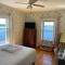 Spinneys Guesthouse & Beach Cottages - Phippsburg