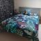 Modern 3 bedroom home *EVcharging* Garden, Parking